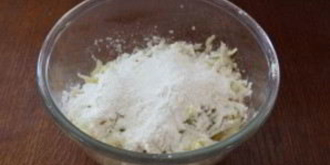 Рецепт картофельных котлет с колбасой