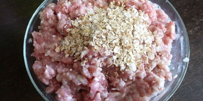 Рецепт котлет из свинины с овсяными хлопьями