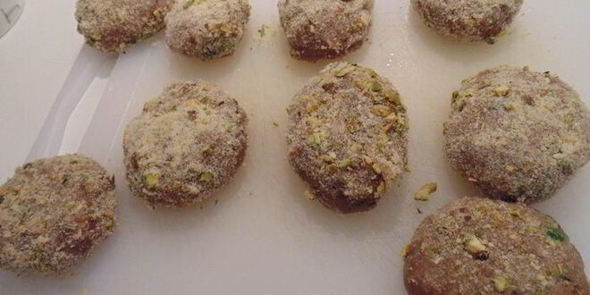 Рецепт котлет из тунца в фисташковой панировке