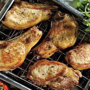 Рецепт Котлет на косточке с пряным соусом