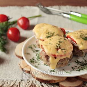 Рецепт Котлет с помидорами и сыром в духовке