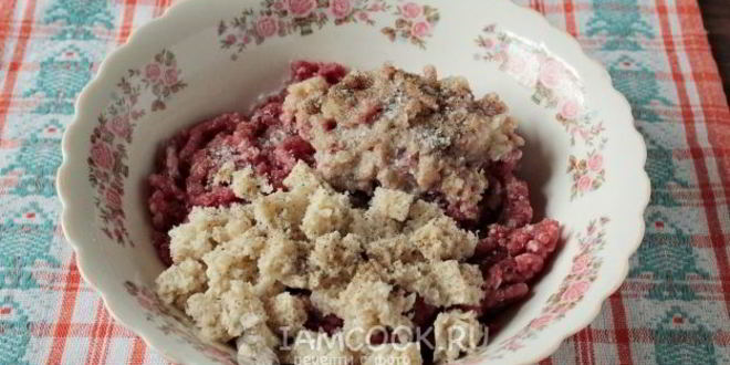 Рецепт котлет с помидорами и сыром в духовке