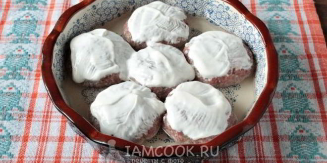 Рецепт котлет с помидорами и сыром в духовке