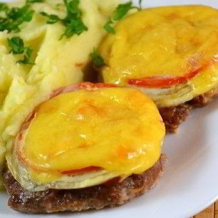 Рецепт Котлет в духовке с помидорами