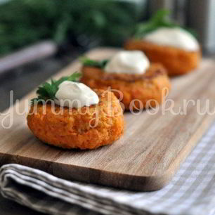 Рецепт Морковных котлет с манкой