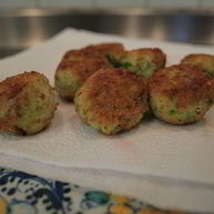 Рецепт Рыбных котлеток с чесноком и петрушкой