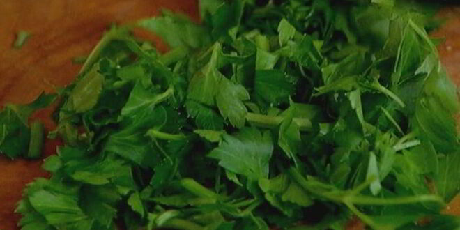 Рецепт рыбных котлеток с чесноком и петрушкой