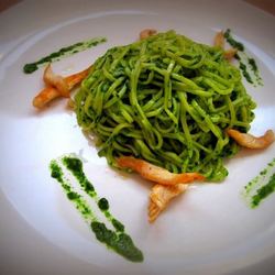 Рецепт Лапши в зеленом шпинатном соусе