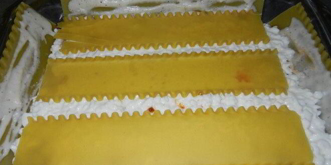 Рецепт быстрой мясной многослойной лазанья с творогом