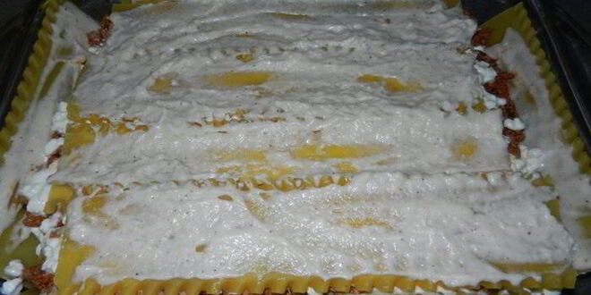 Рецепт быстрой мясной многослойной лазанья с творогом