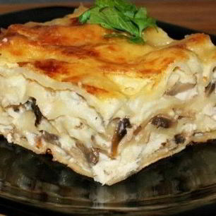 Рецепт Лазаний с индюшиным фаршем и соусом бешамель