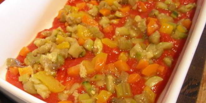 Рецепт овощной лазанья с томатным соусом