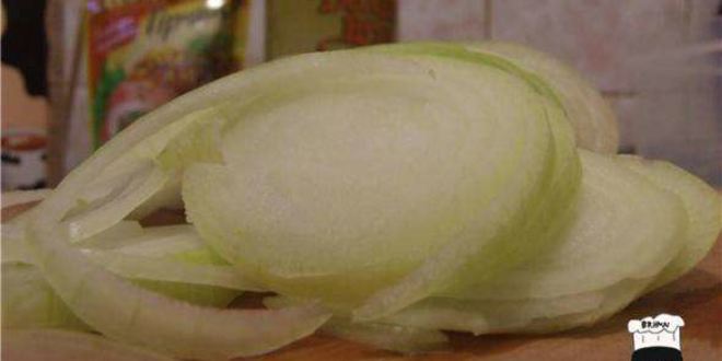 Рецепт каннеллонь с грибами и креветками под пикантным соусом