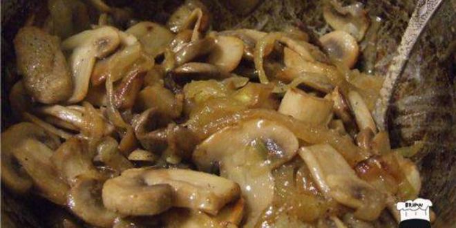 Рецепт каннеллонь с грибами и креветками под пикантным соусом