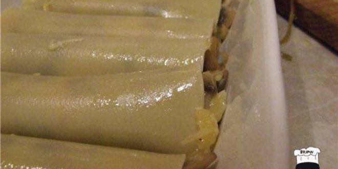 Рецепт каннеллонь с грибами и креветками под пикантным соусом
