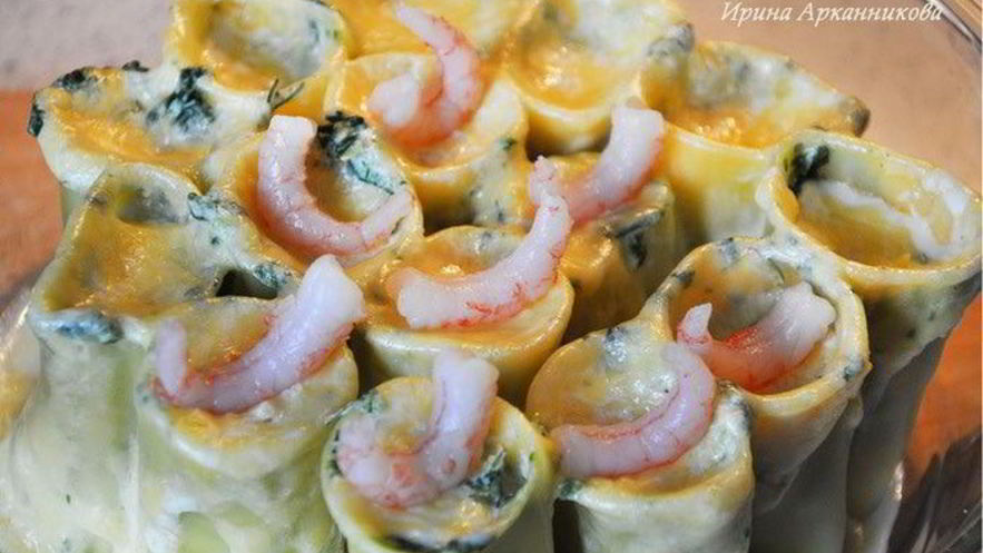 Рецепт каннеллонь с креветками и шпинатом