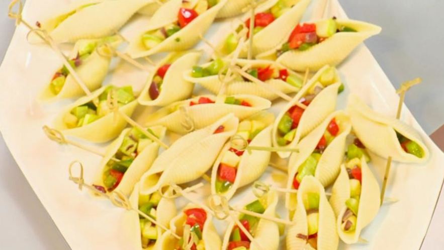 Рецепт конкильонь, фаршированных острым рататуем