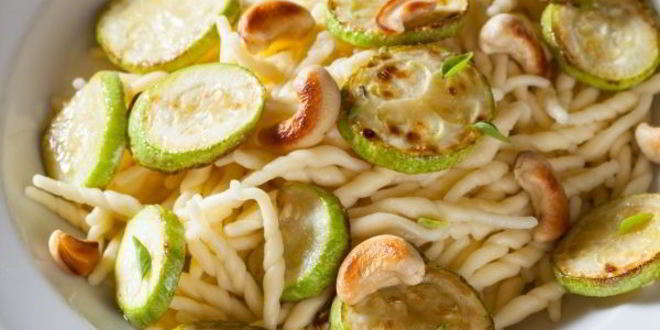 Рецепт макарон с кабачками