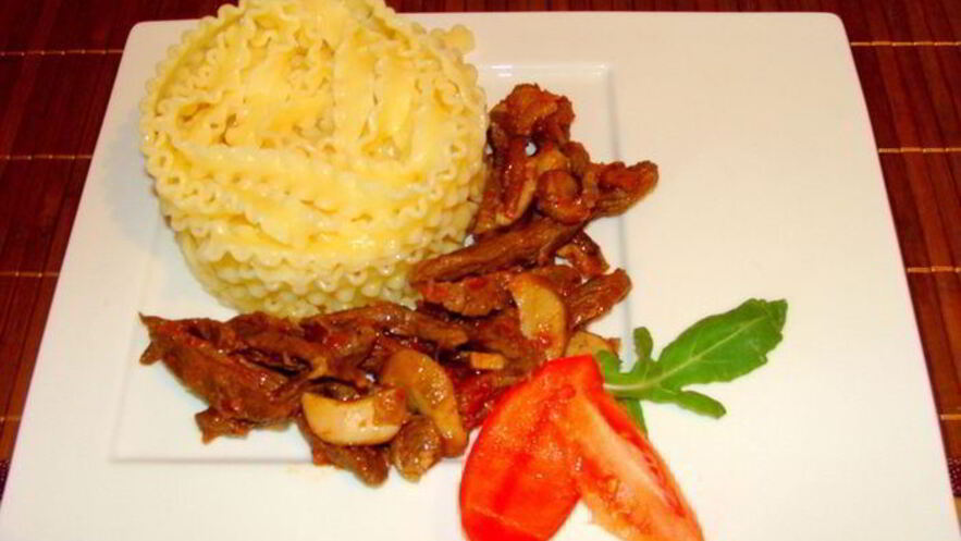 Рецепт пасты с телятиной и белыми грибами