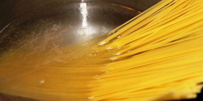 Рецепт спагетти с креветками в чесночно-сливочном соусе