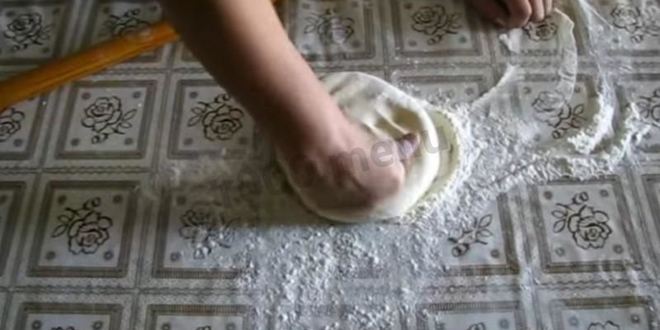 Рецепт теста на манты на воде