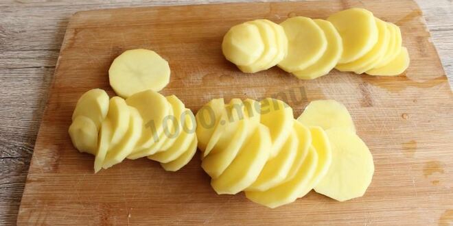 Рецепт мяса по-французски в мультиварке с картофелем