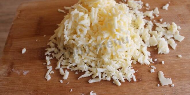 Рецепт мяса по-французски в мультиварке с картофелем