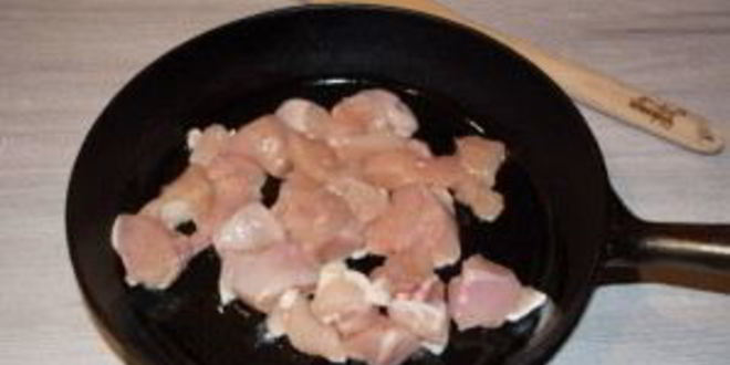 Рецепт мяса по-французски в сковороде