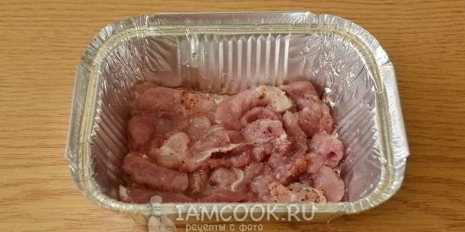 Рецепт свинины по-французски в духовке