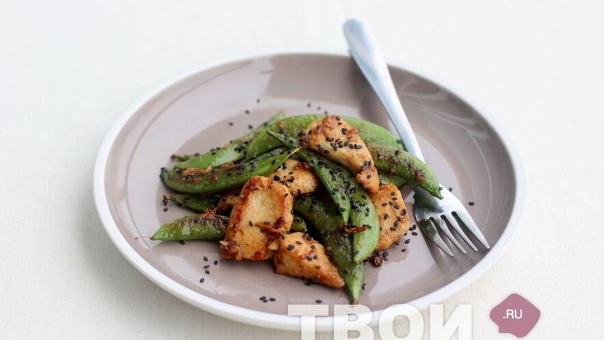 Рецепт куриного филе с молодым горошком