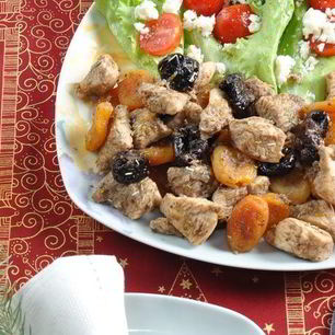 Рецепт Куриного филе с сухофруктами и розмарином