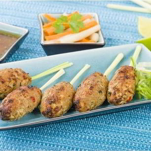 Рецепт Куриного кебаба с томатным соусом райта