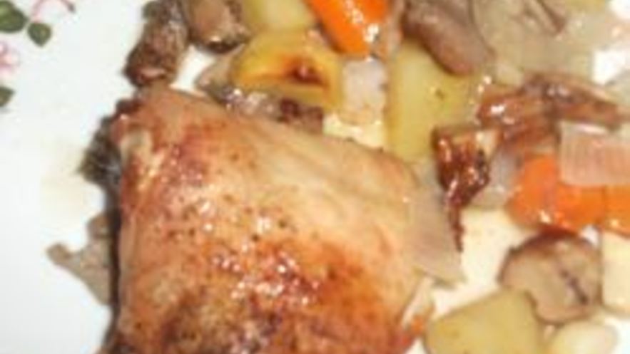 Рецепт куриных бедер с овощами