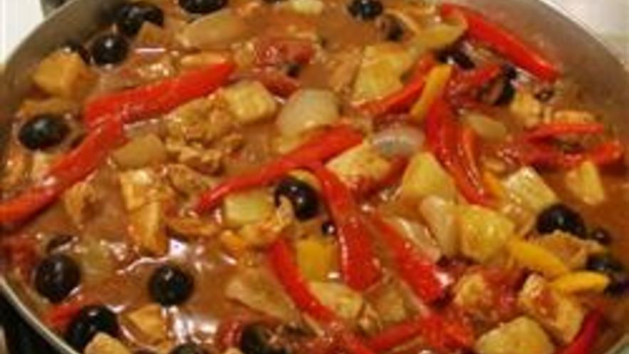 Рецепт курицы коста брава с маслинами и ананасами