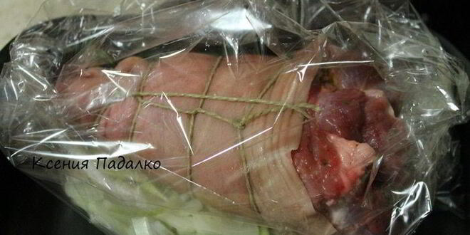 Рецепт рульки запеченной с луком и чесноком