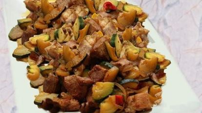 Рецепт Свинины с кабачками