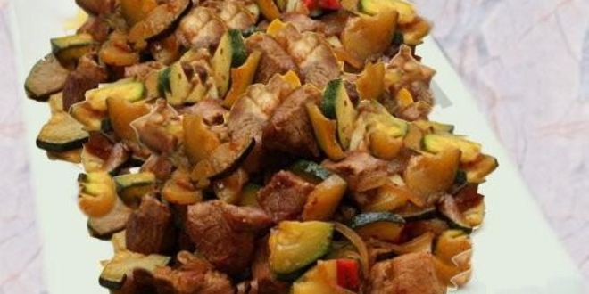 Рецепт свинины с кабачками