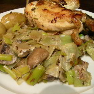 Рецепт Нежного гарнира из лука-порея и грибов с маскарпоне