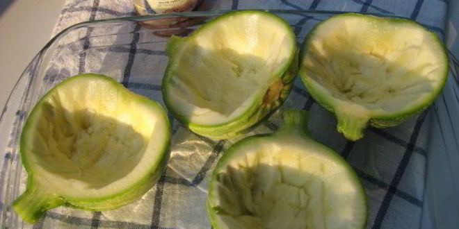 Рецепт кабачков, фаршированных тунцом и творогом