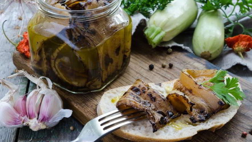 Рецепт кабачков-корнишонов гриль в пикантном маринаде