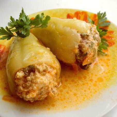 Рецепт Перца, фаршированного курицей и кускусом