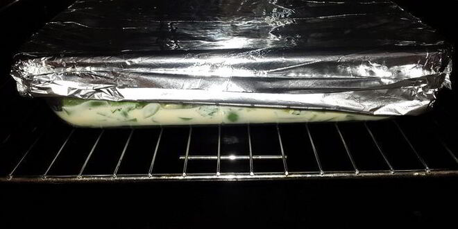 Рецепт стручковой фасоли, запеченной в сливочном омлете