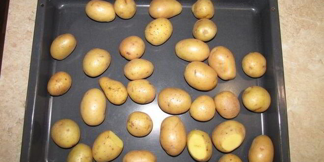 Рецепт запеченного картофеля с семенами фенхеля