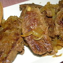 Рецепт Говяжьей печени с луком