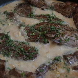 Рецепт Говяжьей печени с шалфеем