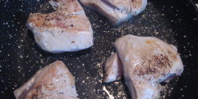 Рецепт конвертов с куриной грудкой, печенью и беконом