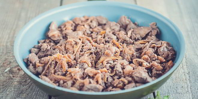 Рецепт куриной печенки с яблоками