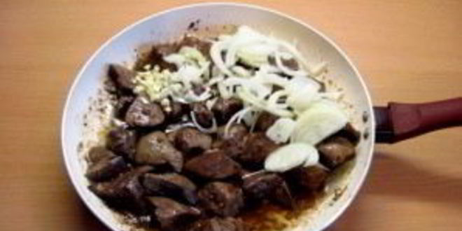 Рецепт печени индейки в сливках