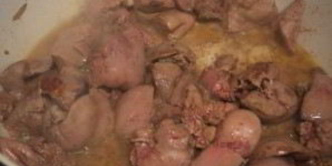 Рецепт печени с луком тушеная