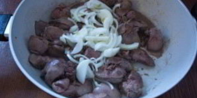 Рецепт печени с луком тушеная